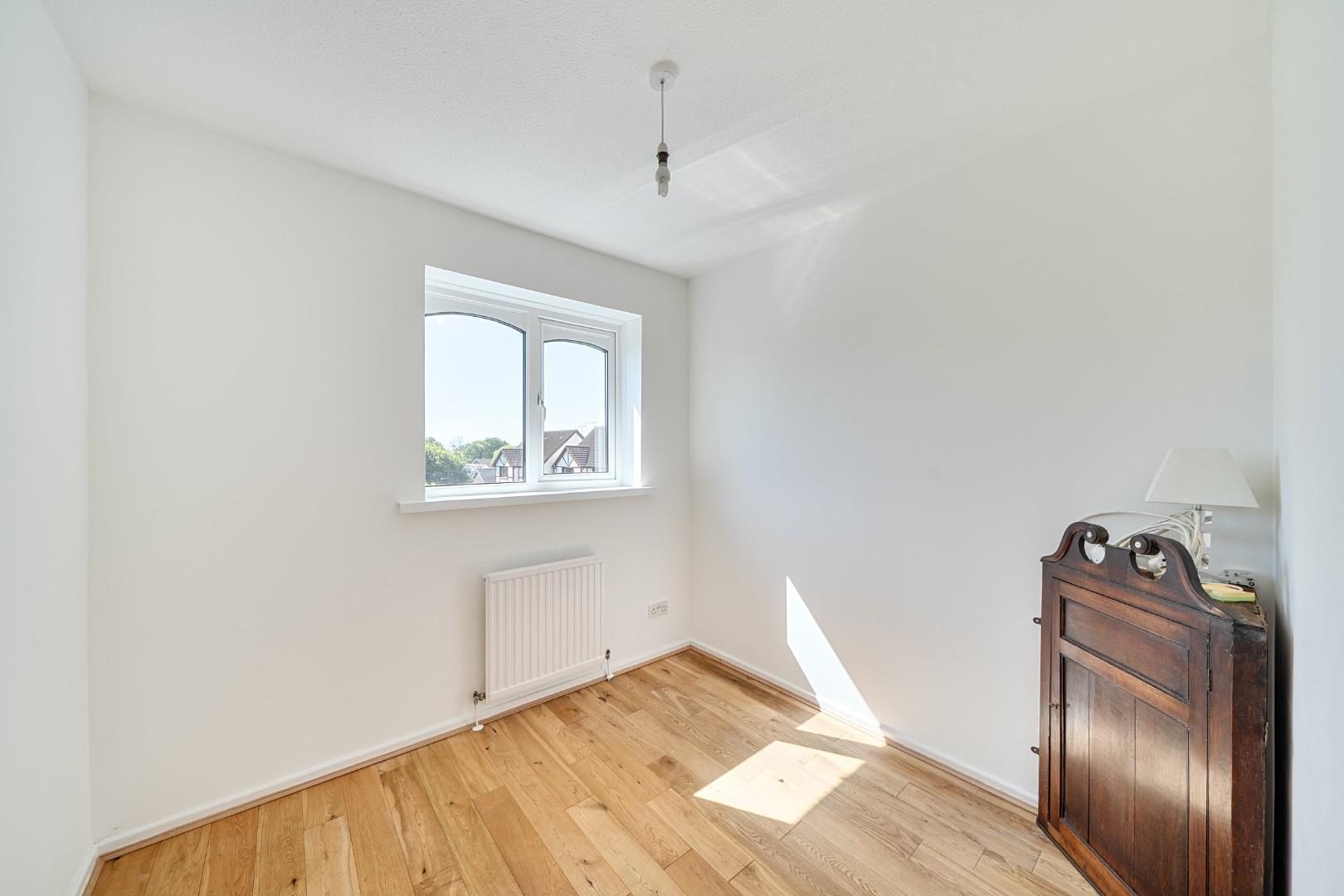 Highmead Avenue, Newton, Swansea, SA3 4TY